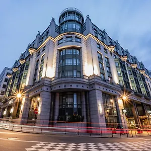 Radisson Collection Grand Place Hotel